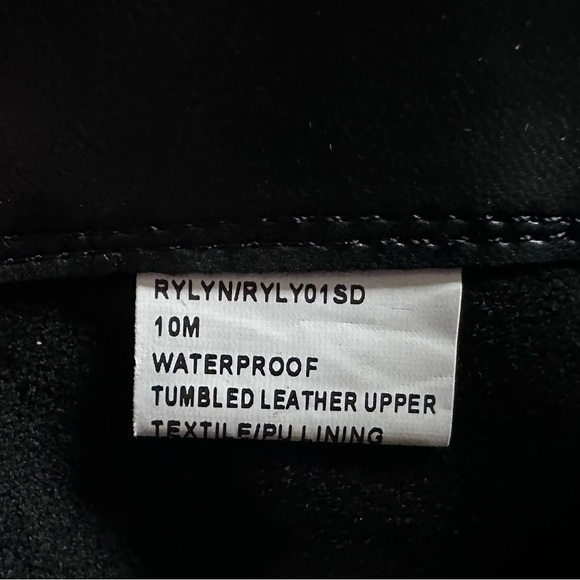 Blondo Rylyn waterproof bootie size 10 new - Picture 6 of 6